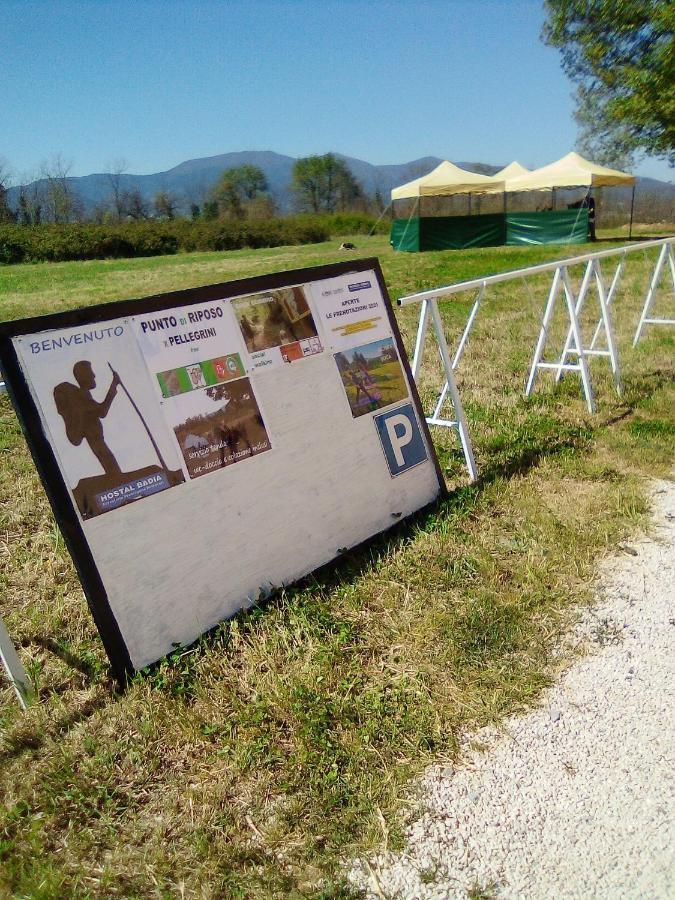 Hostal Badia Altopascio Dış mekan fotoğraf