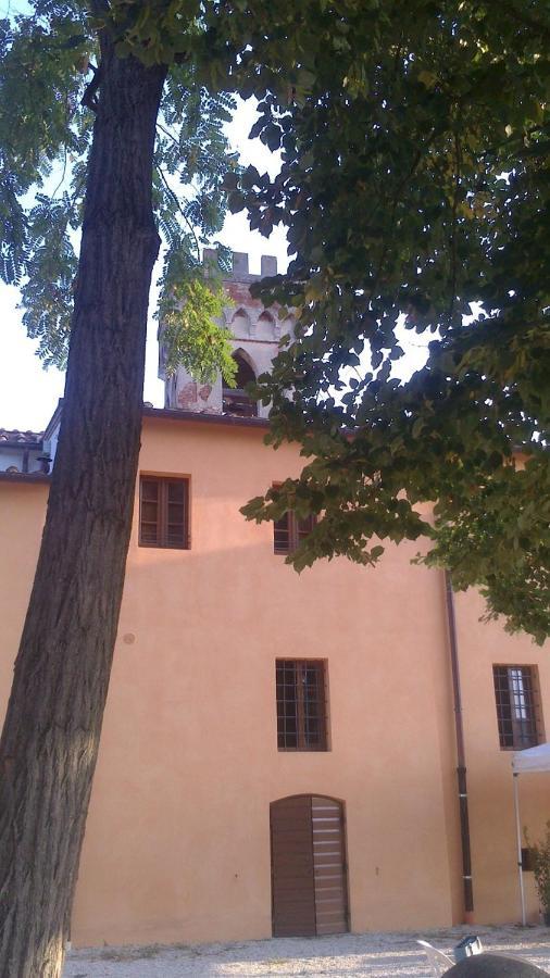 Hostal Badia Altopascio Dış mekan fotoğraf